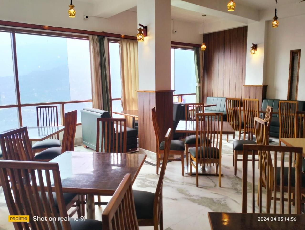 Tashi Palace Hotel Gangtok Exterior photo