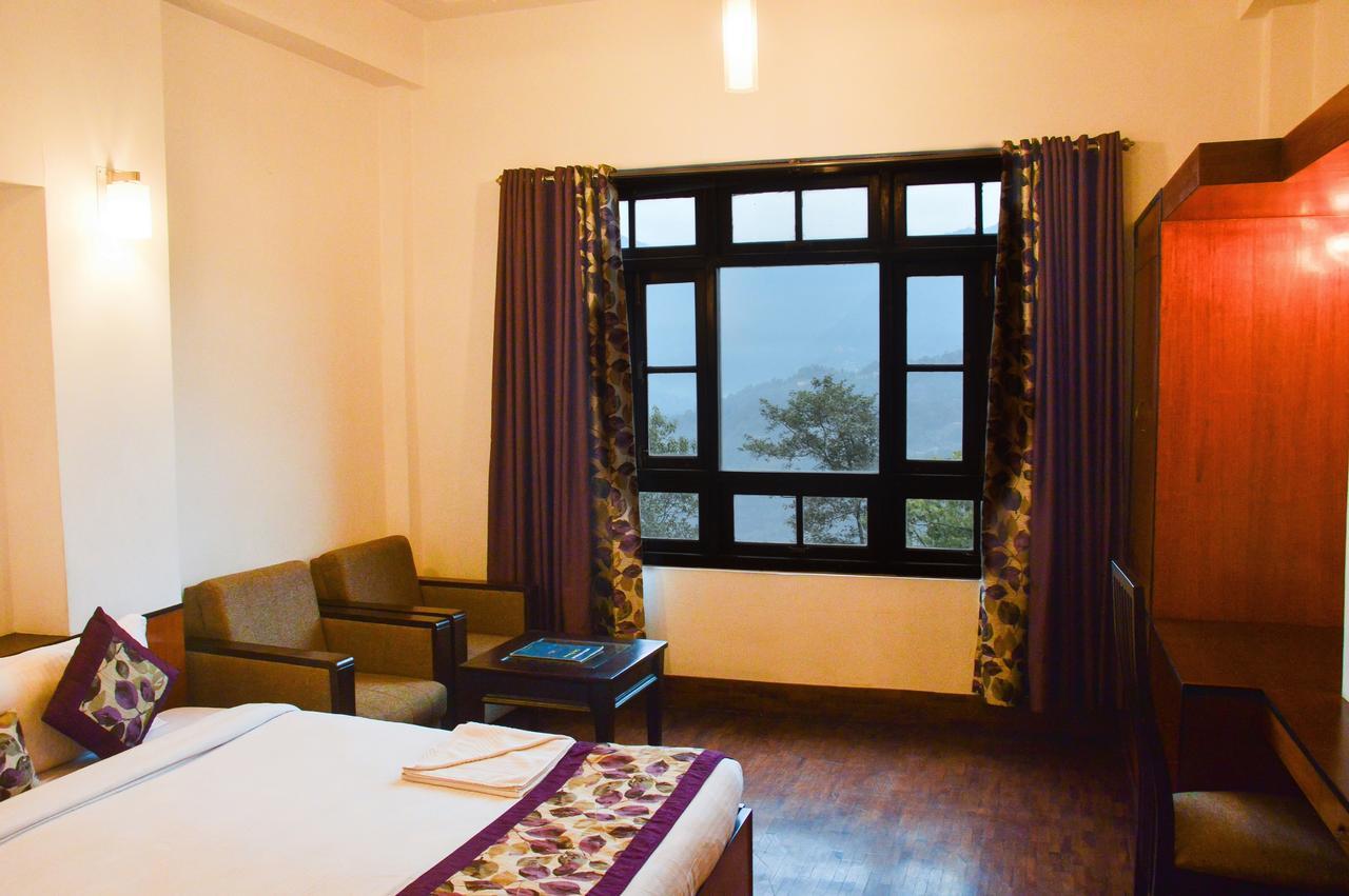 Tashi Palace Hotel Gangtok Exterior photo